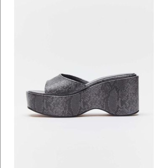 Free shipping,Urban outfitters platform sandals - Picture 1 of 5